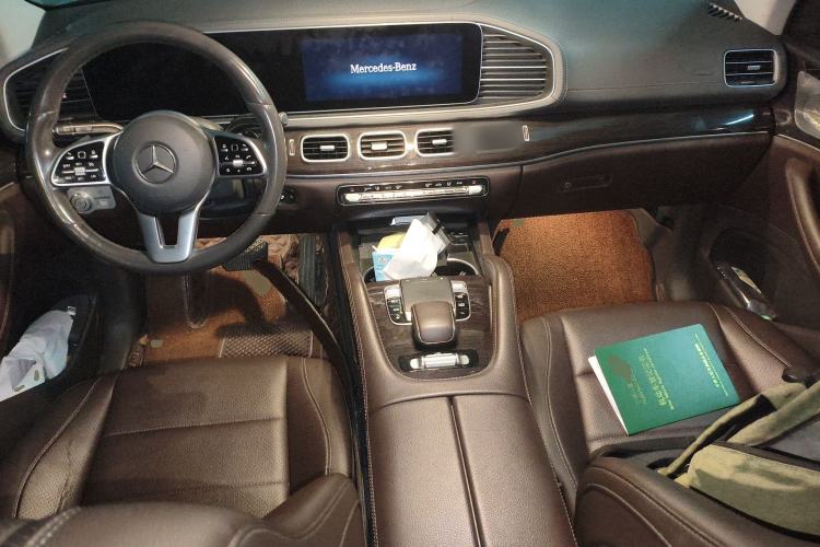 Used Mercedes-Benz GLE 2020 GLE 350 4MATIC Fashion Model Center Console