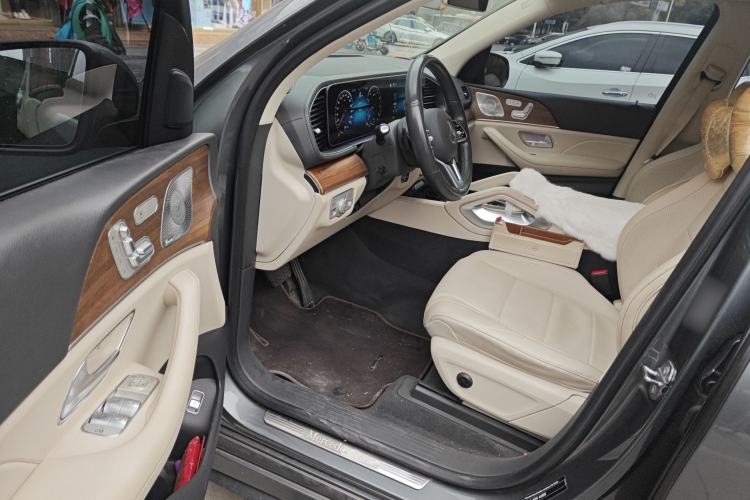 Used Mercedes-Benz GLE 2020 GLE 350 4MATIC Luxury Model Driver Seat