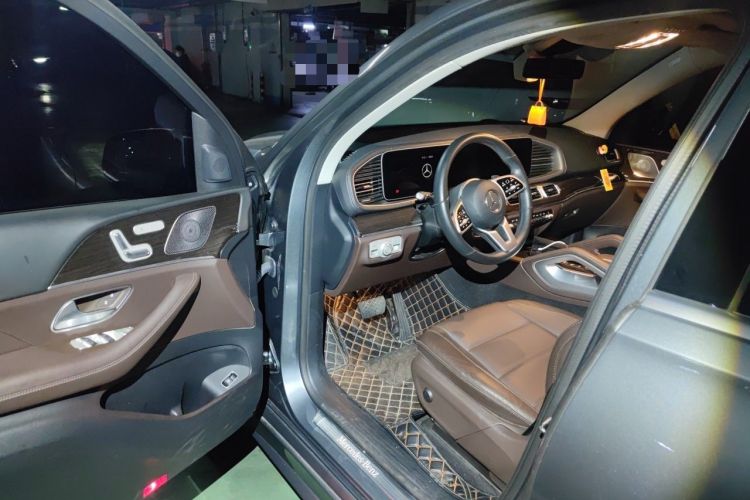 Used Mercedes-Benz GLE 2020 Restyled GLE 350 4MATIC Fashion Edition Driver Seat