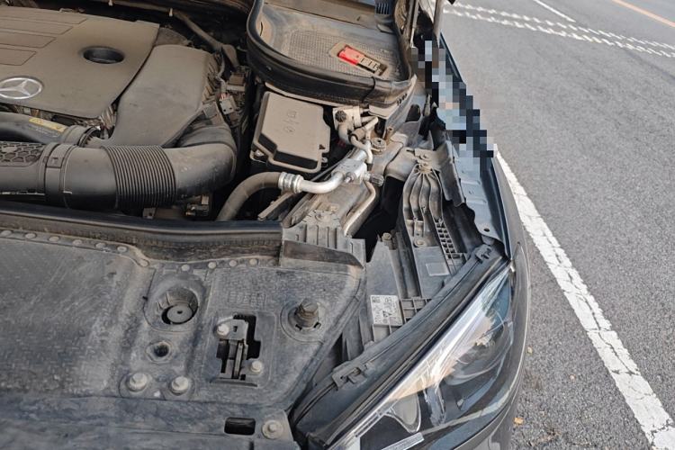 Used Mercedes-Benz GLE 2020 GLE 350 4MATIC Luxury Model Engine Bay Left