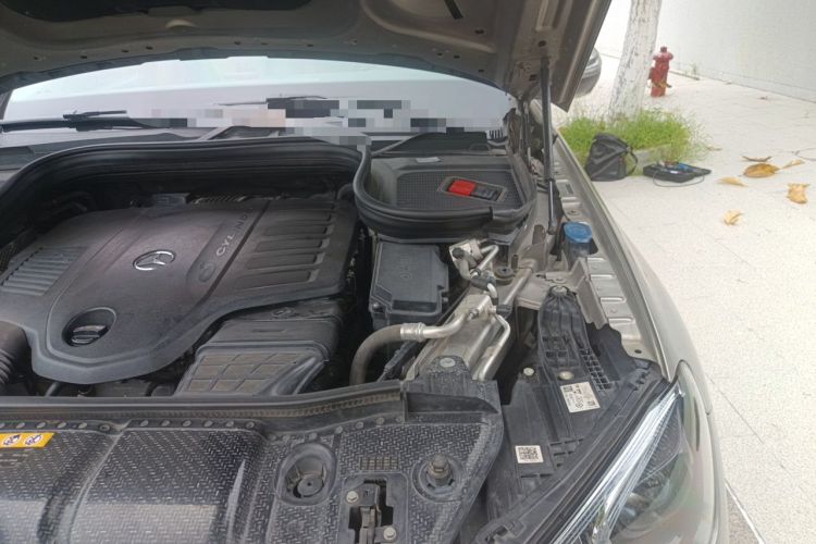 Used Mercedes-Benz GLE 2020 GLE 450 4MATIC Stylish Model Engine Bay Left