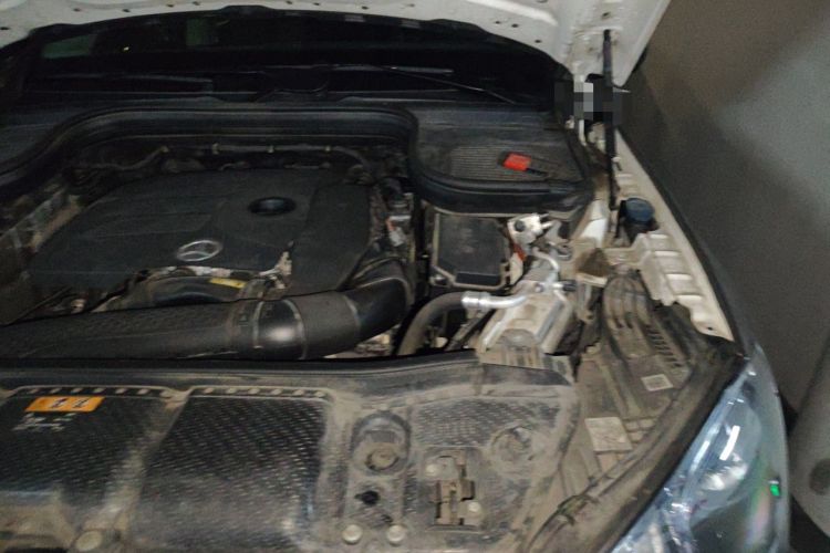 Used Mercedes-Benz GLE 2020 GLE 350 4MATIC Luxury Model Engine Bay Left