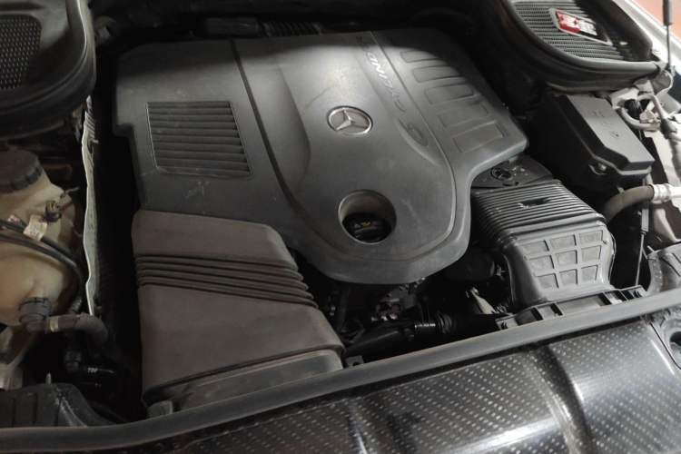 Used Mercedes-Benz GLE 2020 GLE 450 4MATIC Stylish Model Engine Bay Right