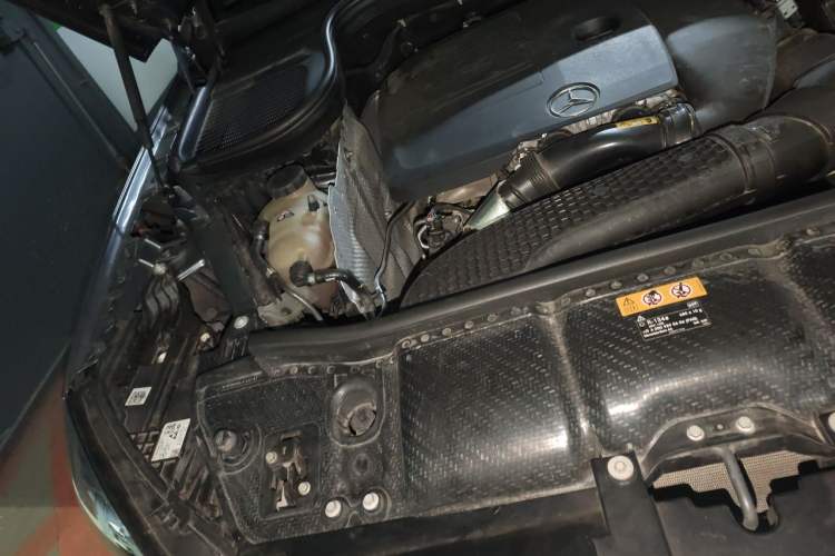 Used Mercedes-Benz GLE 2020 Restyled GLE 350 4MATIC Fashion Edition Special Version Engine Bay Right