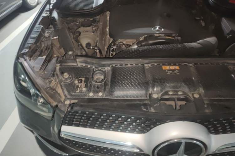 Used Mercedes-Benz GLE 2020 Restyled GLE 350 4MATIC Fashion Edition Special Version Engine Bay Right