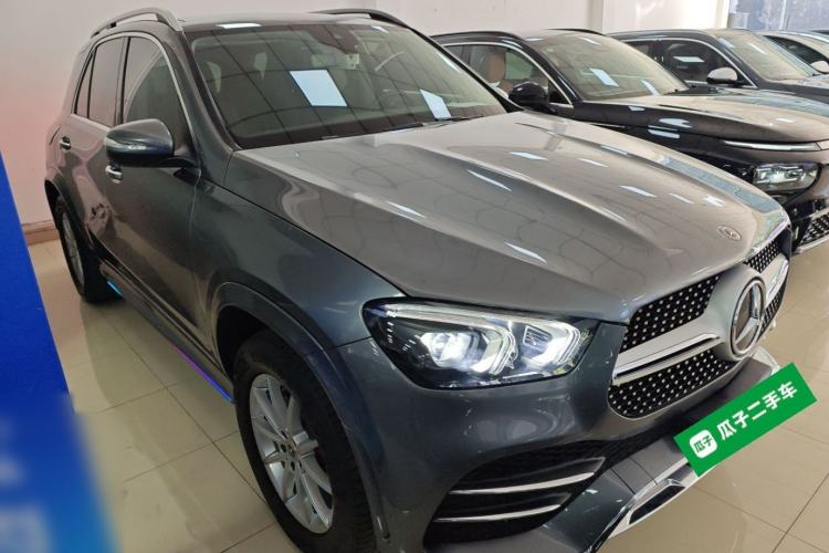 Used Mercedes-Benz GLE 2020 Restyled GLE 350 4MATIC Fashion Edition Exterior 2