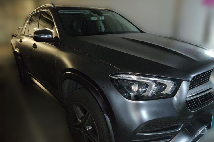 Used Mercedes-Benz GLE 2020 GLE 350 4MATIC Luxury Model Front Right 45 Deg