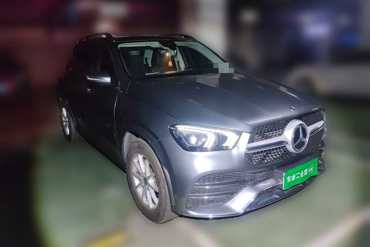 Used Mercedes-Benz GLE 2020 Restyled GLE 350 4MATIC Fashion Edition Front Right 45 Deg