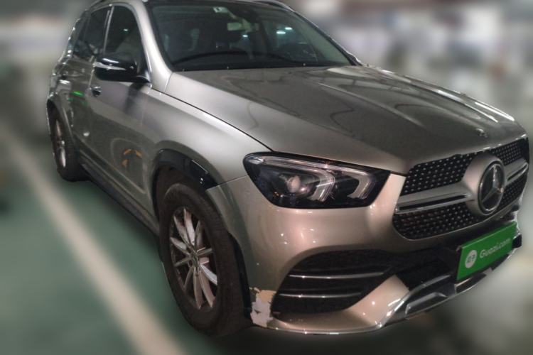 Used Mercedes-Benz GLE 2020 GLE 350 4MATIC Fashion Model Front Right 45 Deg