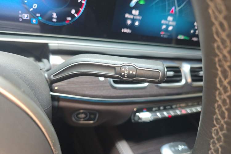 Used Mercedes-Benz GLE 2020 Restyled GLE 350 4MATIC Fashion Edition Gear Lever