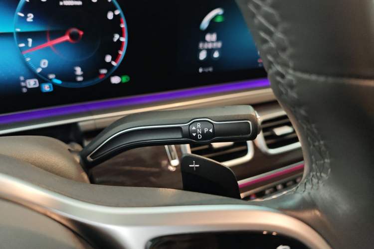 Used Mercedes-Benz GLE 2020 Restyled GLE 350 4MATIC Fashion Edition Gear Lever