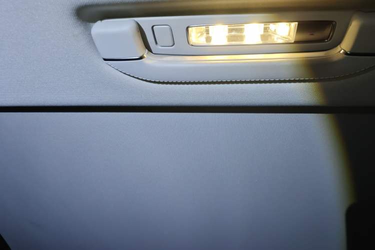 Used Mercedes-Benz GLE 2020 GLE 350 4MATIC Fashion Model Headliner