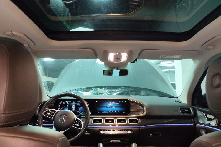 Used Mercedes-Benz GLE 2020 GLE 350 4MATIC Fashion Model Headliner