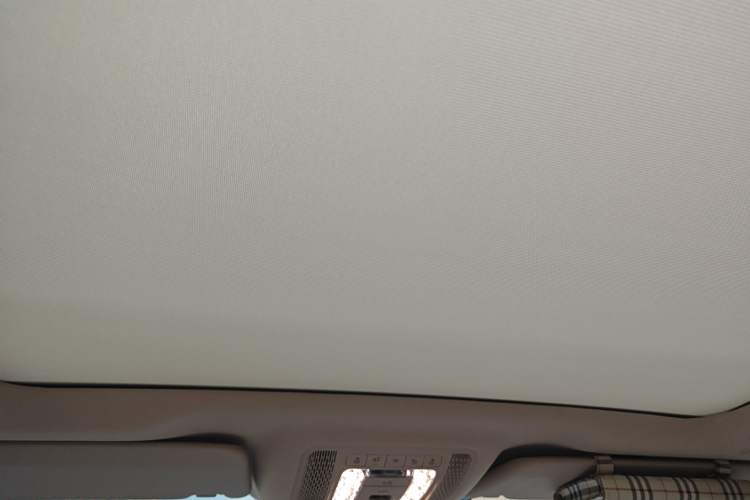 Used Mercedes-Benz GLE 2020 GLE 350 4MATIC Luxury Model Headliner