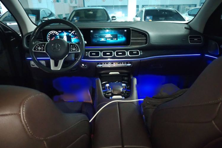 Used Mercedes-Benz GLE 2020 Restyled GLE 350 4MATIC Fashion Edition Interior 2