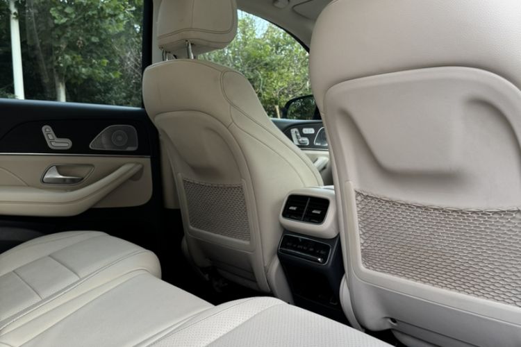 Used Mercedes-Benz GLE 2020 GLE 450 4MATIC Stylish Model Interior 4