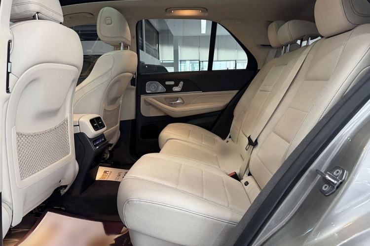 Used Mercedes-Benz GLE 2020 GLE 450 4MATIC Stylish Model Interior 8