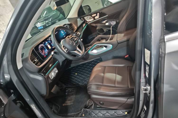 Used Mercedes-Benz GLE 2020 Restyled GLE 350 4MATIC Fashion Edition Left Front Seat