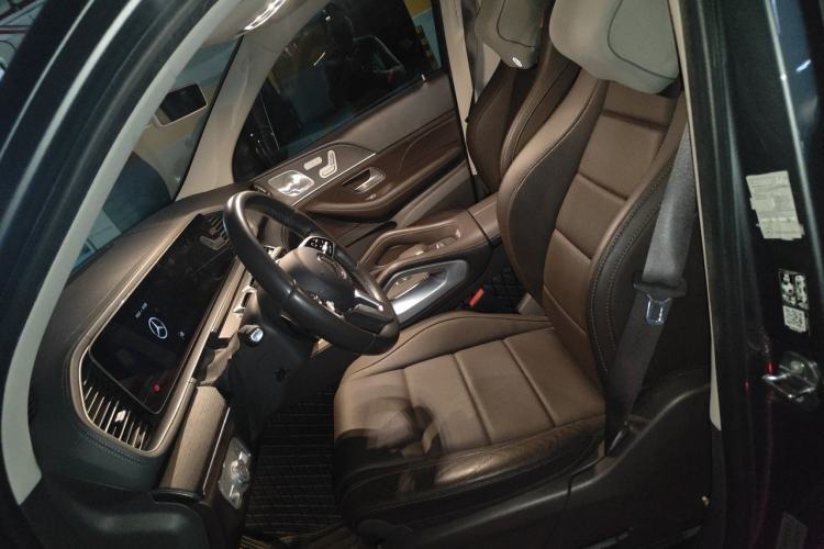 Used Mercedes-Benz GLE 2020 Restyled GLE 450 4MATIC Luxury Edition Left Front Seat
