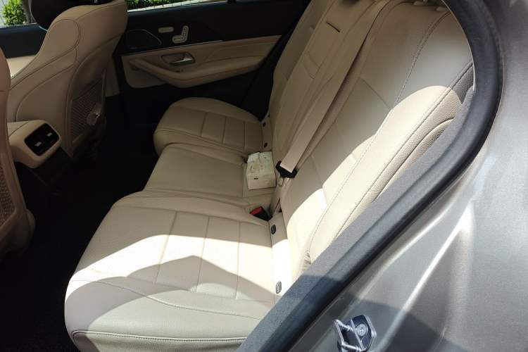 Used Mercedes-Benz GLE 2020 GLE 450 4MATIC Stylish Model Left Rear Seat