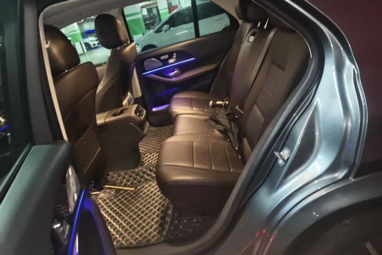 Used Mercedes-Benz GLE 2020 Restyled GLE 350 4MATIC Fashion Edition Left Rear Seat
