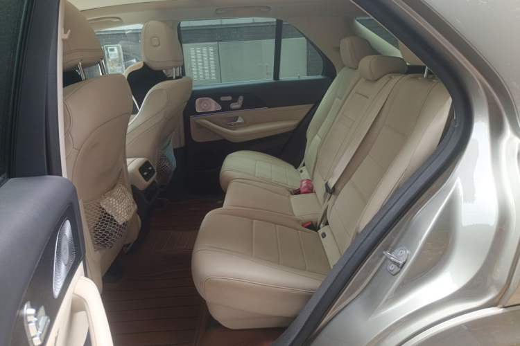 Used Mercedes-Benz GLE 2020 GLE 450 4MATIC Stylish Model Left Rear Seat