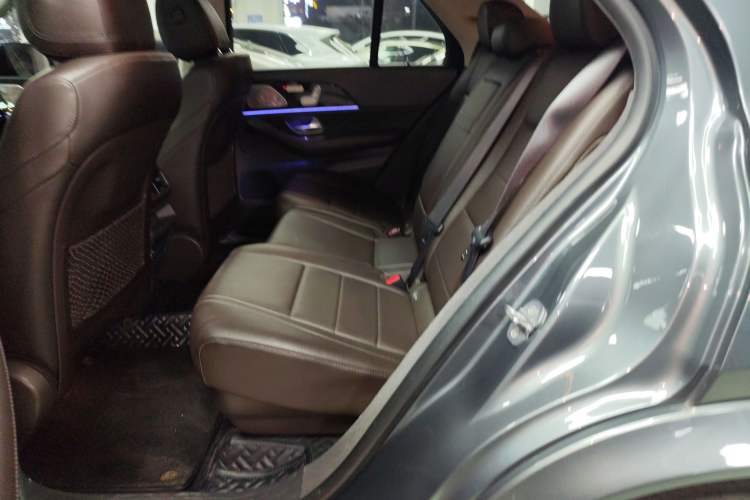 Used Mercedes-Benz GLE 2020 GLE 350 4MATIC Fashion Model Left Rear Seat