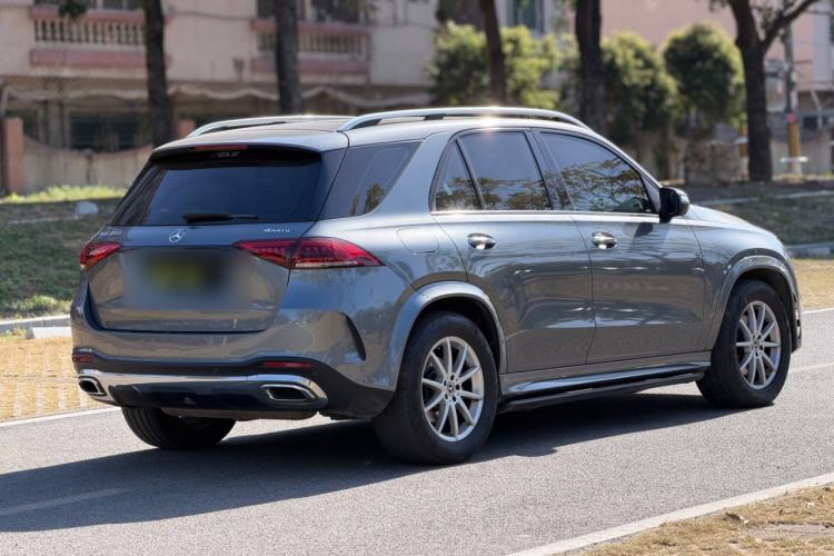 Used Mercedes-Benz GLE 2020 GLE 350 4MATIC Fashion Model Rear Right 45 Deg