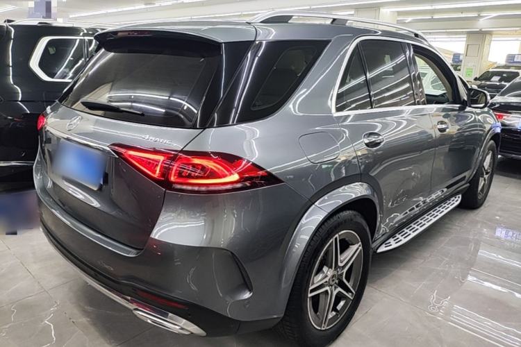Used Mercedes-Benz GLE 2020 GLE 450 4MATIC Stylish Model Rear Right 45 Deg