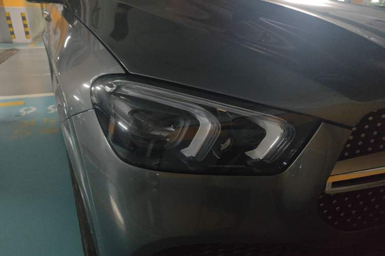 Used Mercedes-Benz GLE 2020 Restyled GLE 450 4MATIC Luxury Edition Right Front Headlight