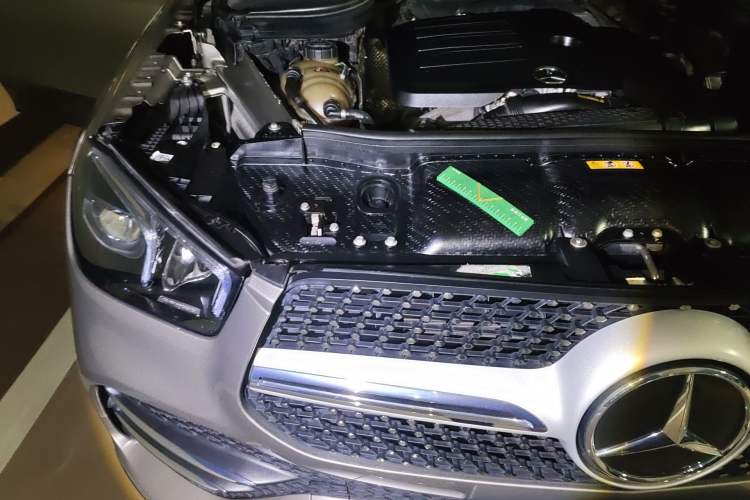 Used Mercedes-Benz GLE 2020 GLE 350 4MATIC Fashion Model Right Front Headlight