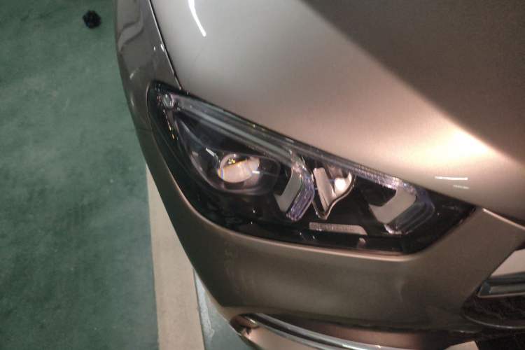 Used Mercedes-Benz GLE 2020 GLE 350 4MATIC Fashion Model Right Front Headlight
