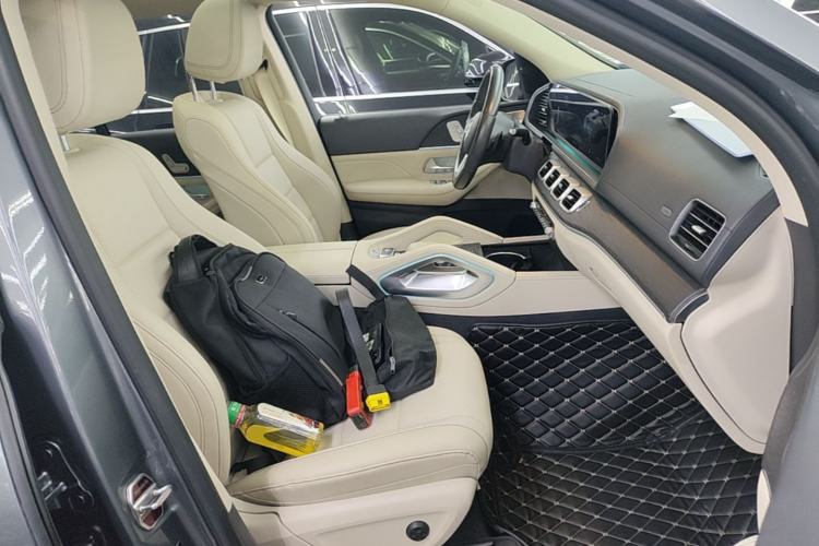 Used Mercedes-Benz GLE 2020 GLE 450 4MATIC Stylish Model Right Front Seat