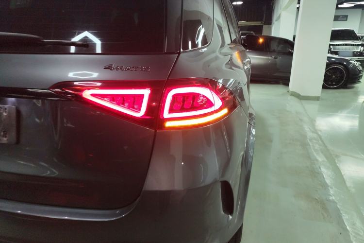 Used Mercedes-Benz GLE 2020 GLE 350 4MATIC Fashion Model Right Rear Taillight