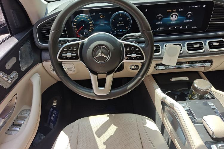 Used Mercedes-Benz GLE 2020 GLE 450 4MATIC Stylish Model Steering Wheel