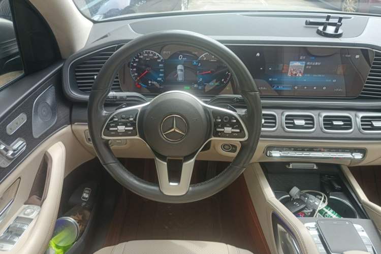 Used Mercedes-Benz GLE 2020 GLE 450 4MATIC Stylish Model Steering Wheel