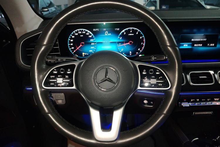 Used Mercedes-Benz GLE 2020 Restyled GLE 350 4MATIC Fashion Edition Steering Wheel