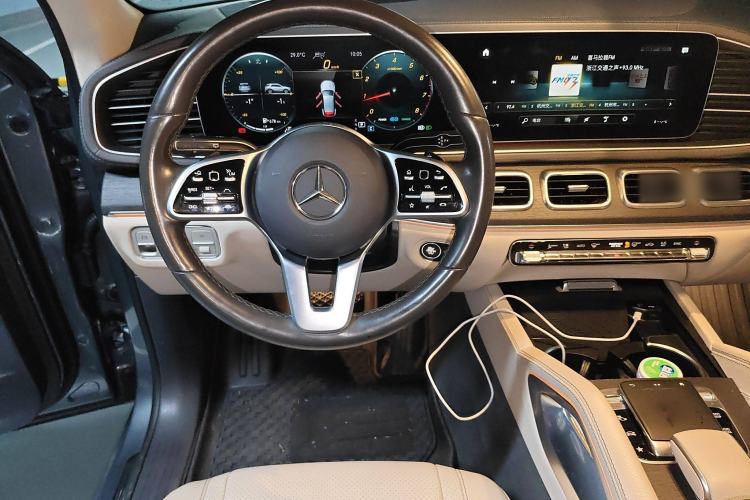 Used Mercedes-Benz GLE 2020 GLE 450 4MATIC Stylish Model Steering Wheel