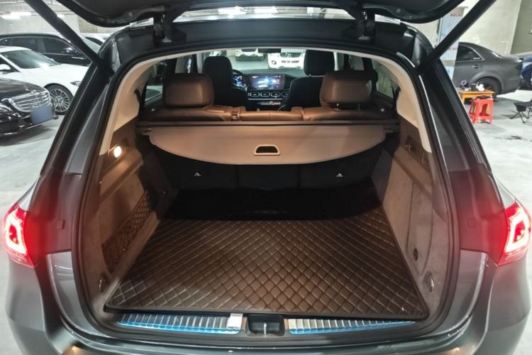 Used Mercedes-Benz GLE 2020 Restyled GLE 350 4MATIC Fashion Edition Trunk
