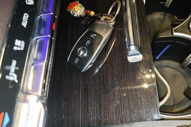 Used Mercedes-Benz GLE 2020 GLE 350 4MATIC Fashion Model Vehicle Key