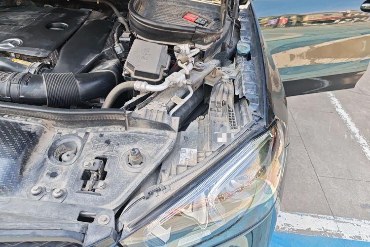 Used Mercedes-Benz GLE 2020 GLE 350 4MATIC Dynamic Edition Engine Bay Left