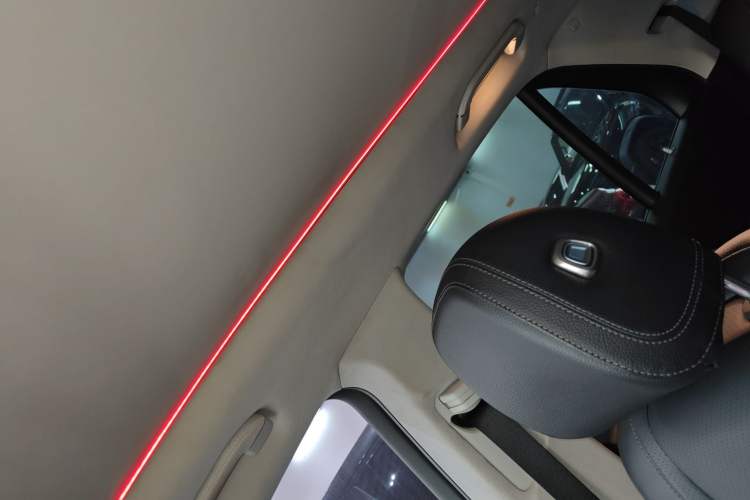 Used Mercedes-Benz GLE 2020 GLE 350 4MATIC Fashion Model Headliner