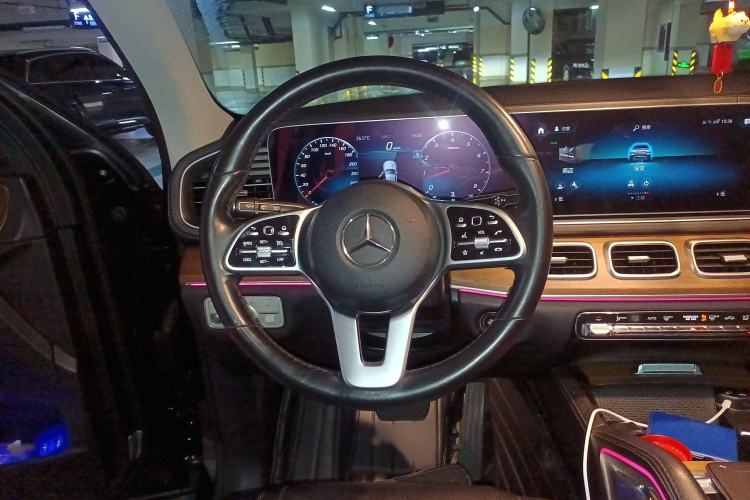 Used Mercedes-Benz GLE 2020 GLE 350 4MATIC Luxury Model Steering Wheel