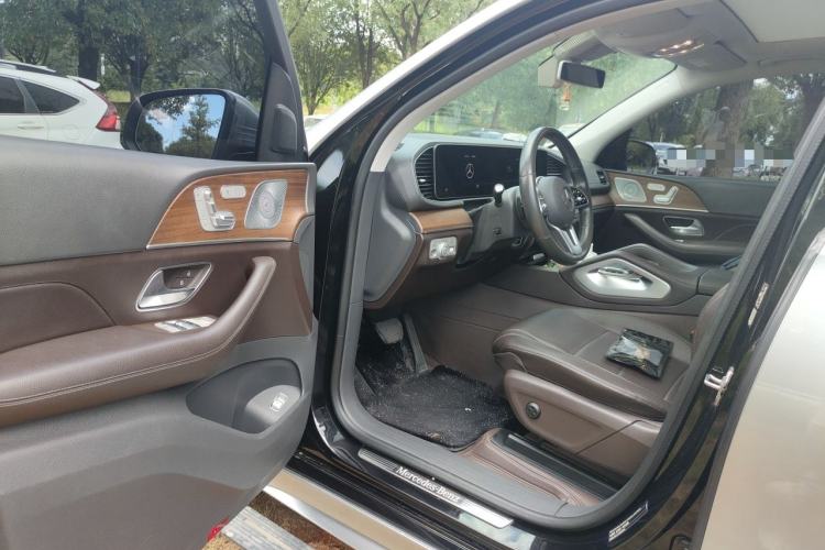 Used Mercedes-Benz GLE 2020 GLE 350 4MATIC Luxury Model Driver Seat