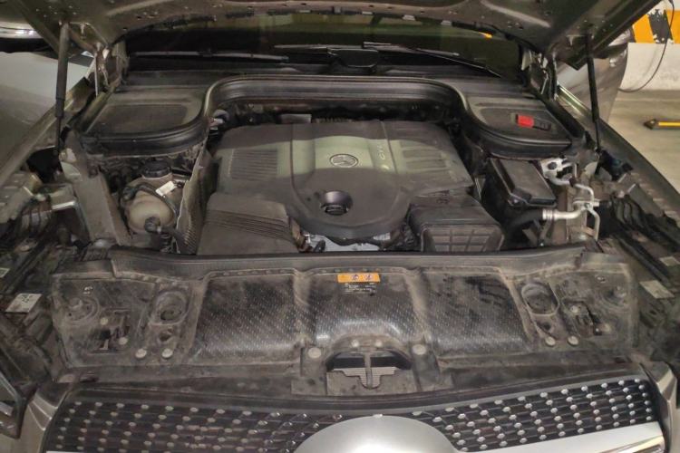 Used Mercedes-Benz GLE 2020 GLE 450 4MATIC Stylish Model Engine Bay