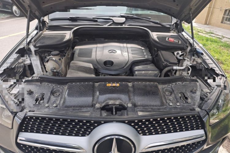 Used Mercedes-Benz GLE 2020 Facelifted GLE 450 4MATIC Stylish Edition Engine Bay