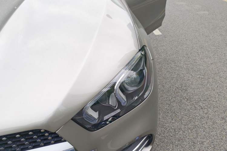 Used Mercedes-Benz GLE 2020 GLE 350 4MATIC Luxury Model Engine Bay Left