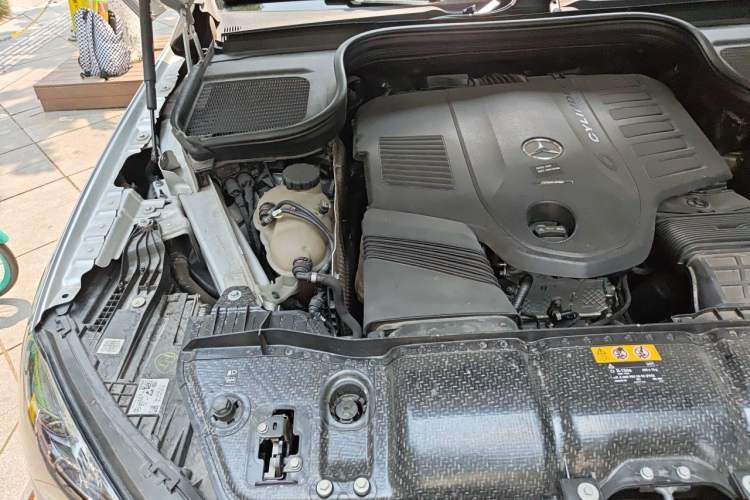 Used Mercedes-Benz GLE 2020 GLE 450 4MATIC Stylish Model Engine Bay Right