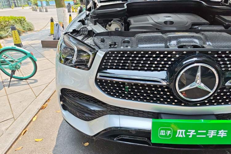 Used Mercedes-Benz GLE 2020 GLE 450 4MATIC Stylish Model Exterior 6