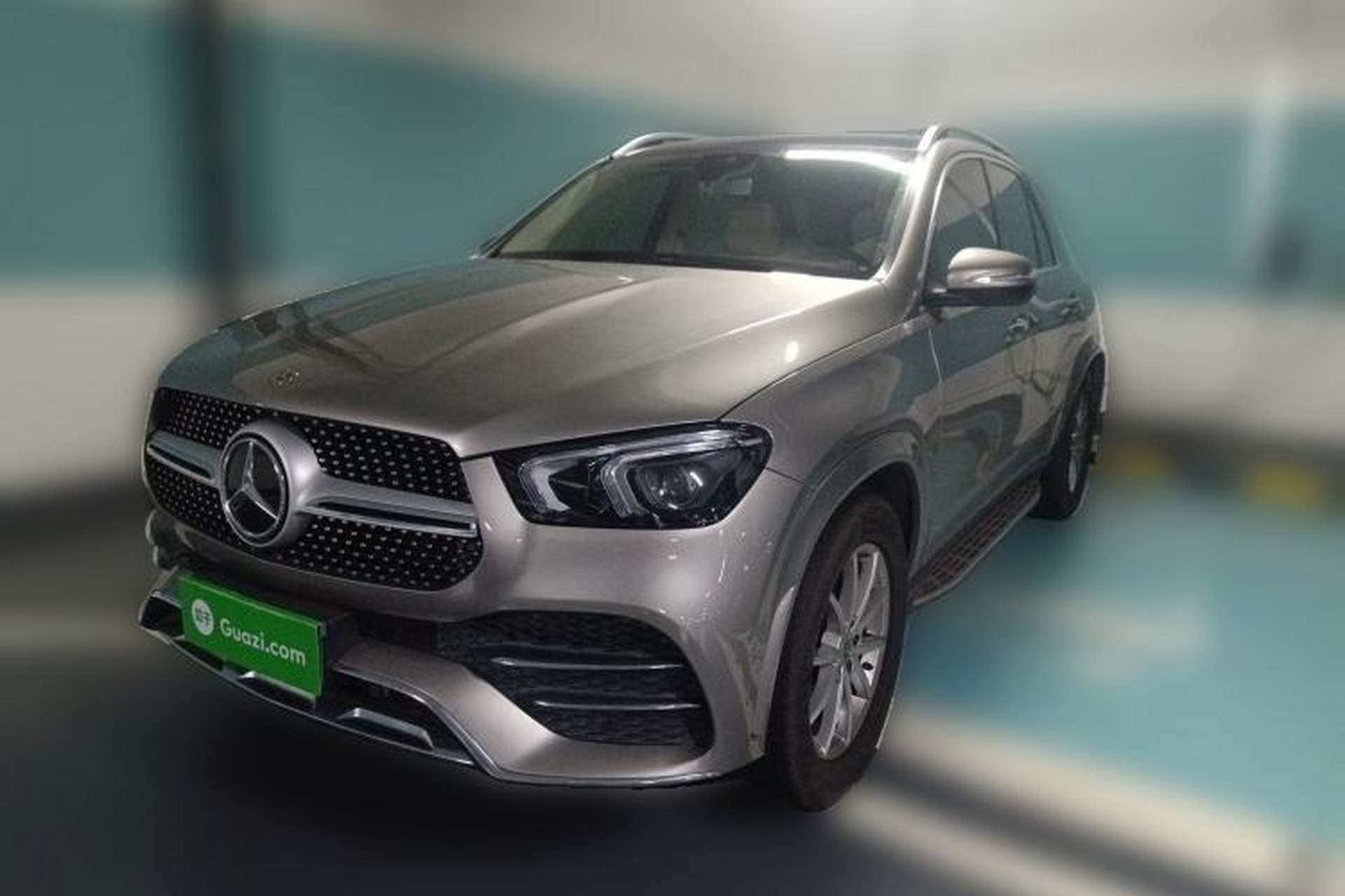 Used Mercedes-Benz GLE 2020 Facelifted GLE 350 4MATIC Luxury Edition Front Left 45 Deg